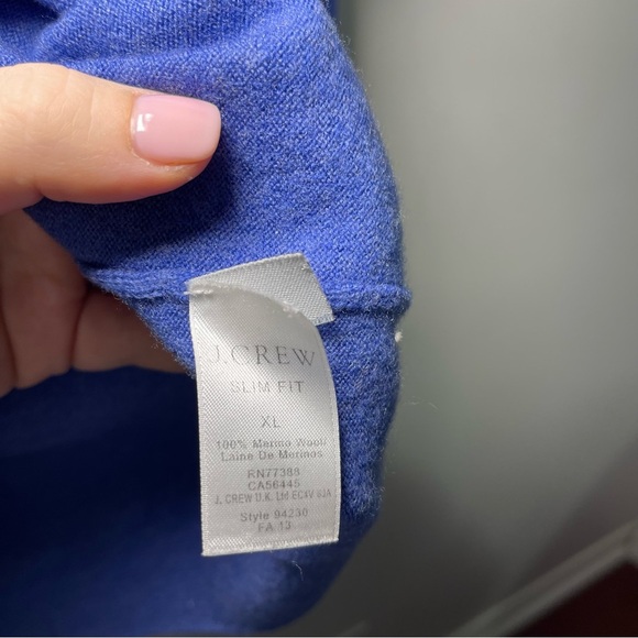 J. Crew Men's blue slim fit v neck long sleeve 100% merino wool sweater in XL - Picture 5 of 6